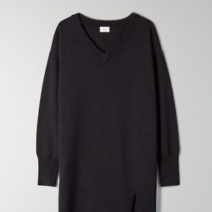 Aritzia Wilfred Cyprie V-Neck Sweater Dress NWOT
